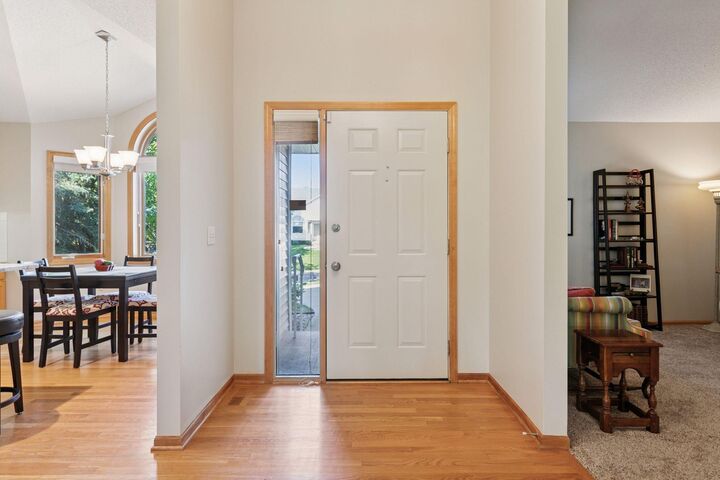 Property Photo:  2700 Boulder Drive  MN 55337 