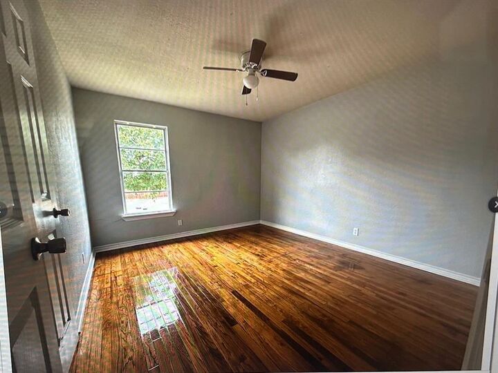 Property Photo:  44 Mundt Circle  TX 75020 