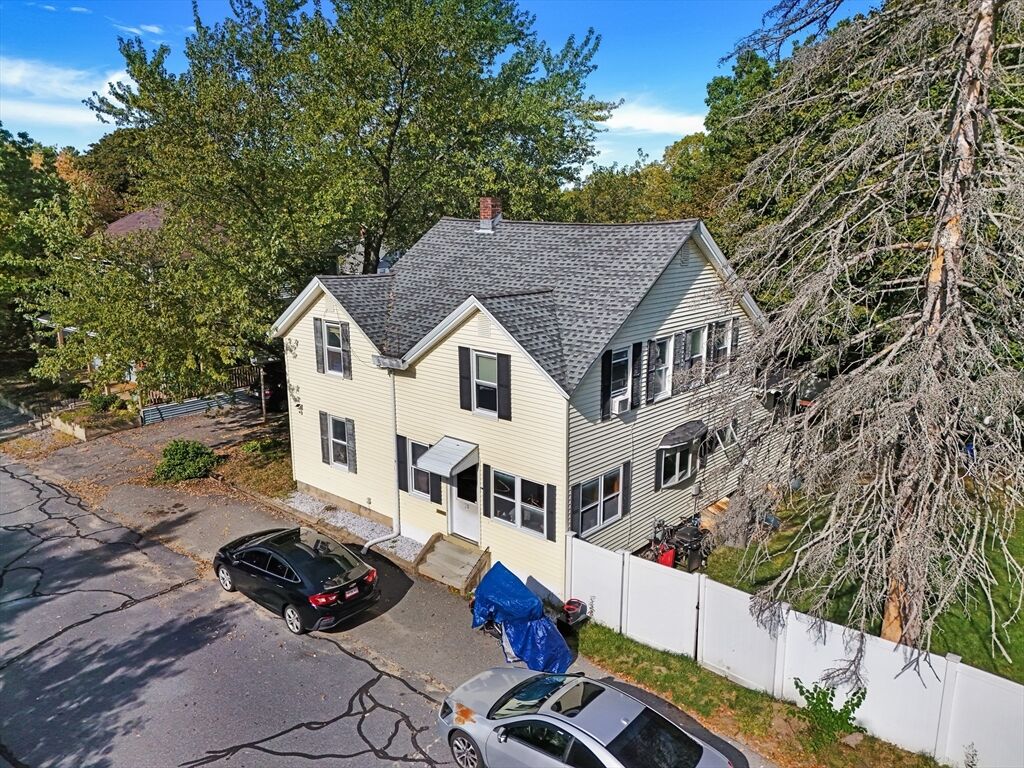 Property Photo:  20 Pleasantview Ave  MA 01420 