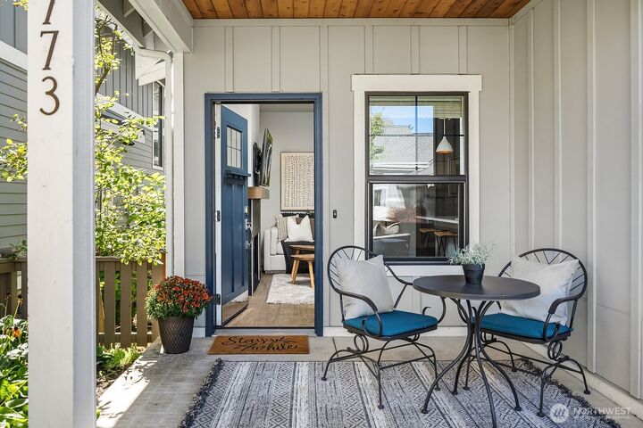 Property Photo:  22773 SE 14th Court 10  WA 98075