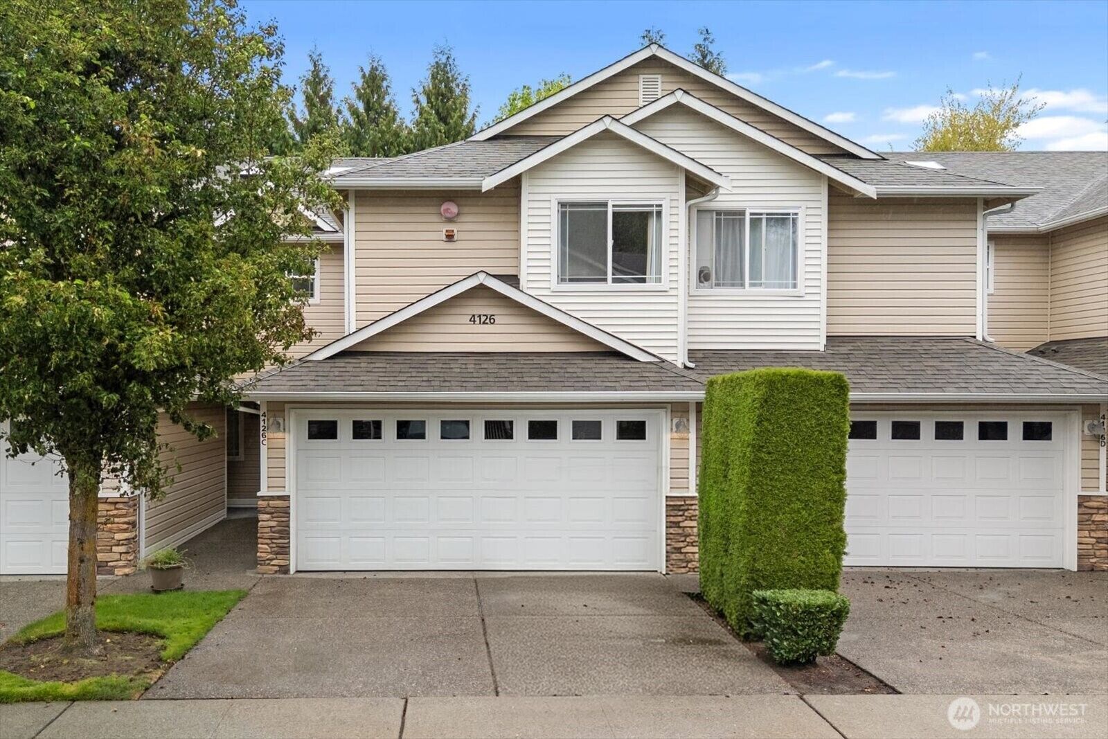 Property Photo:  4126  214th Street SW C  WA 98043 