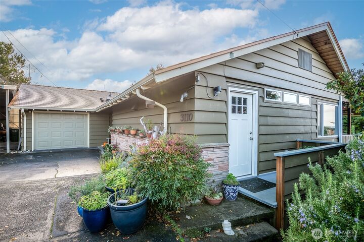 3110  Sylvan Drive W  University Place WA 98466 photo
