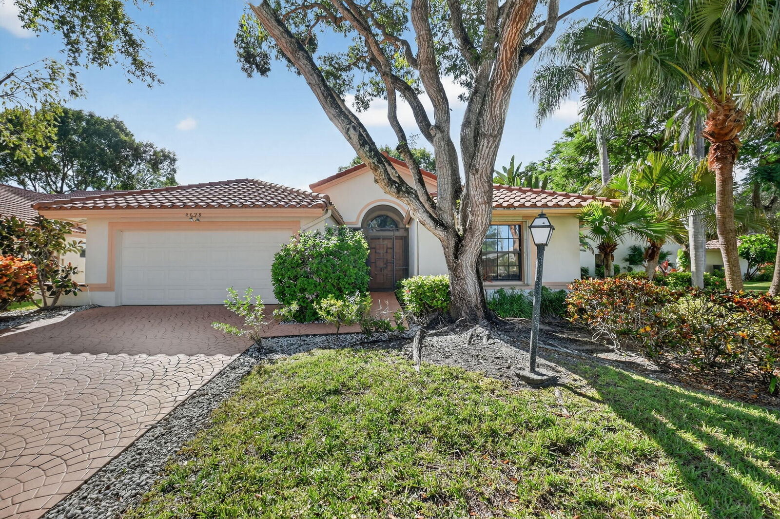 Property Photo:  4698 Sextant Circle  FL 33436 