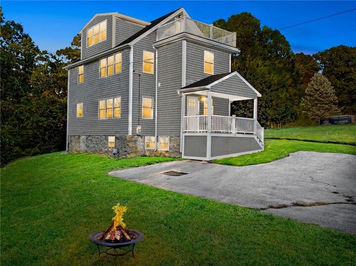 126 Hilton Street  Tiverton RI 02878 photo