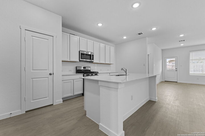 Property Photo:  31916 Ambrose St  TX 78163 