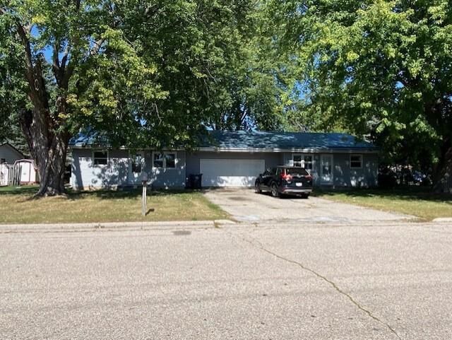 Property Photo:  2612 Blarney Stone Drive  WI 53511 