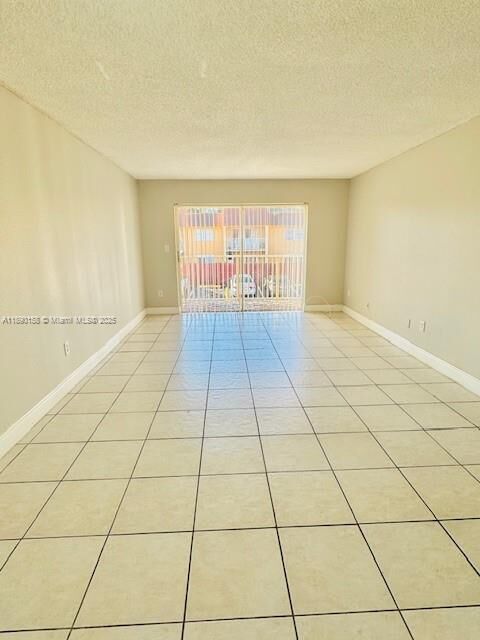 Property Photo:  9970 SW 88th St 917-9  FL 33176 