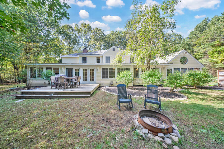 Property Photo:  2 Pheasant Run  CT 06060 