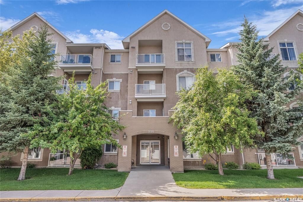 Property Photo:  235 Herold Terrace 414  SK S7V 1J2 