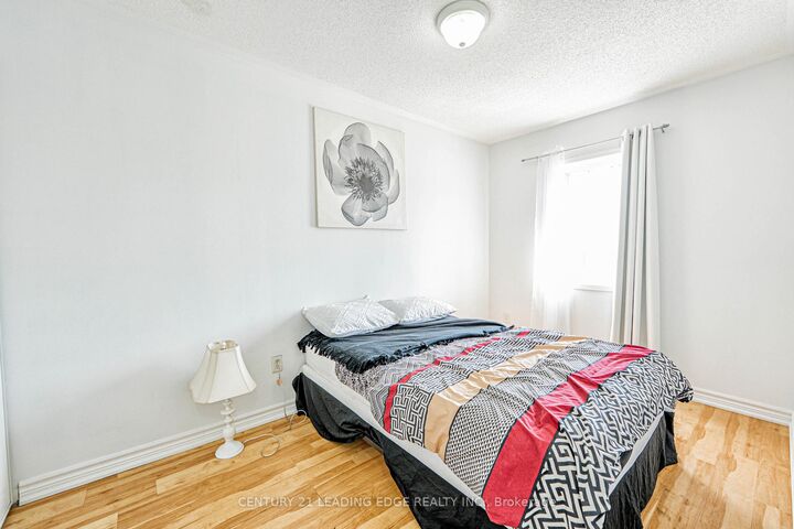 Property Photo: 75 Elphick Lane ON M9N 4A2