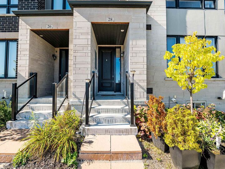 Property Photo: 28 Dockside Way ON L1N 0M6