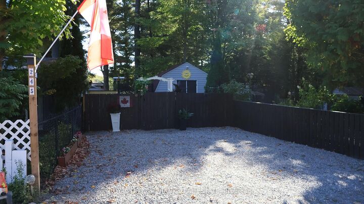 Property Photo: 248 Pinnacle Hill Road 245 ON K0K 2G0