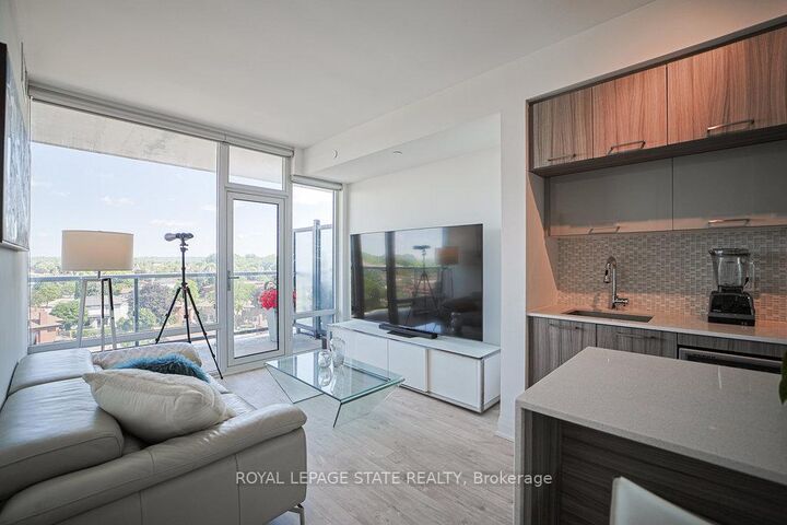 Property Photo:  4800 Highway 7 N/A 715  ON L4L 1H8 