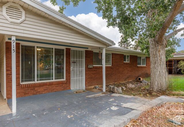 Property Photo:  915 Hislop Dr  UT 84404 