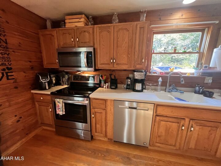 Property Photo: 511 Market Street PA 16639
