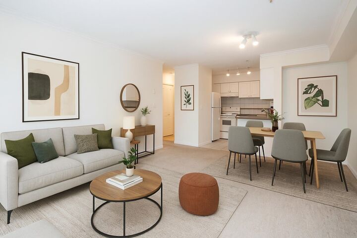 Property Photo: 4181 Norfolk Street 402 BC V5G 1E8