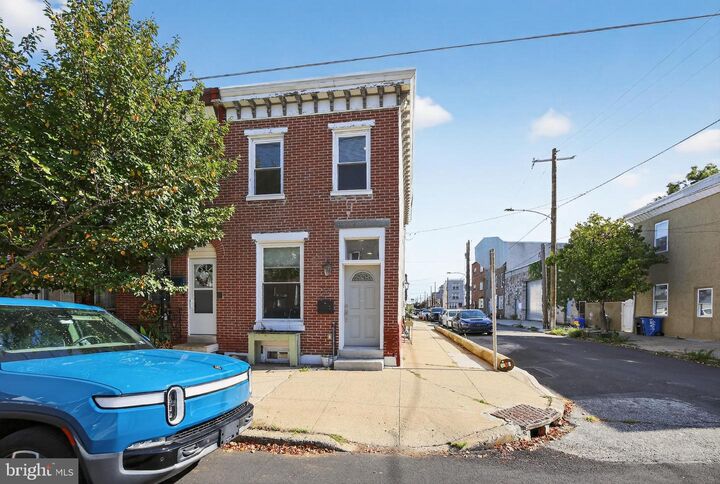 Property Photo:  2559 Sepviva Street  PA 19125 