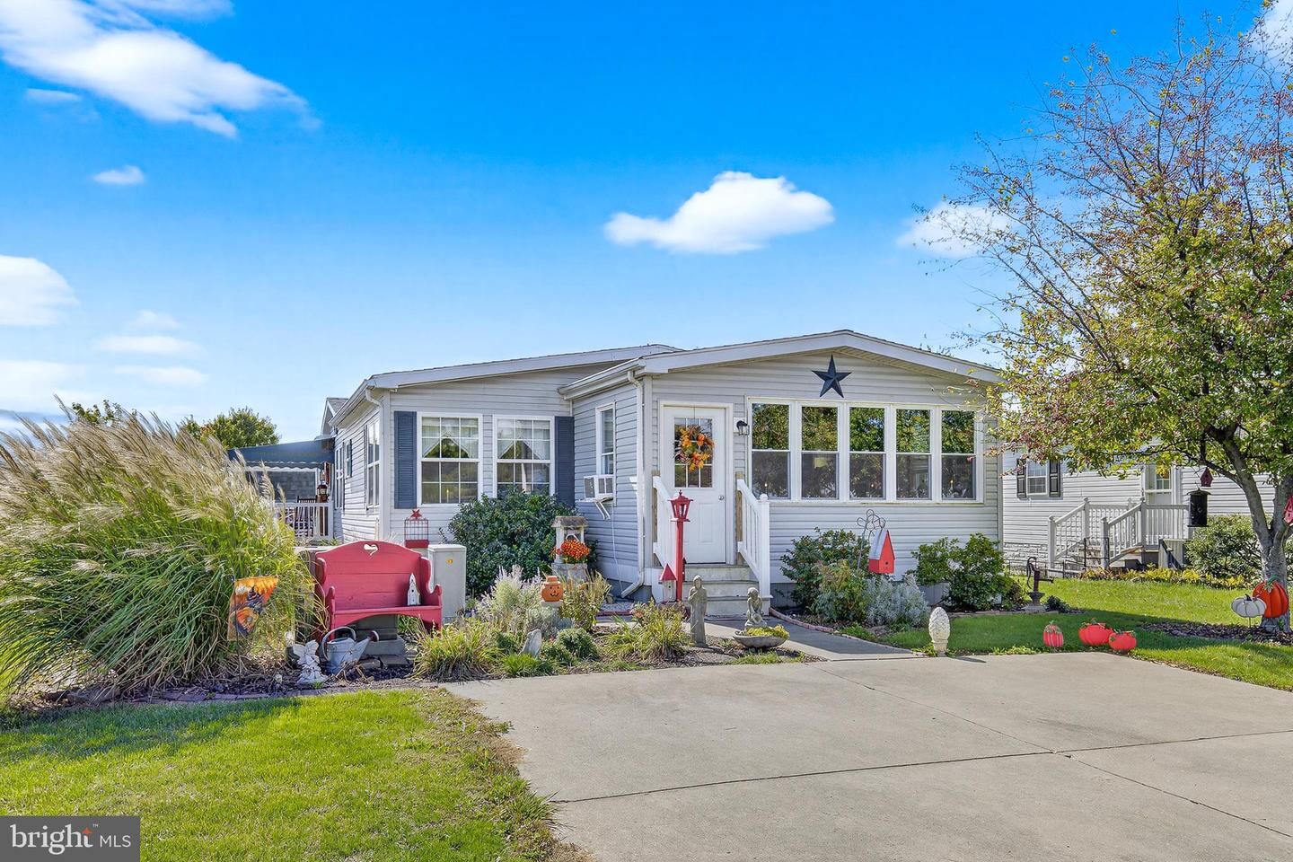 Property Photo: 188 W Cedar Street PA 17078