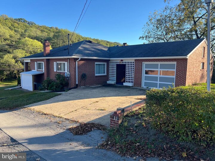 Property Photo:  11915 Bedford Road NE  MD 21502