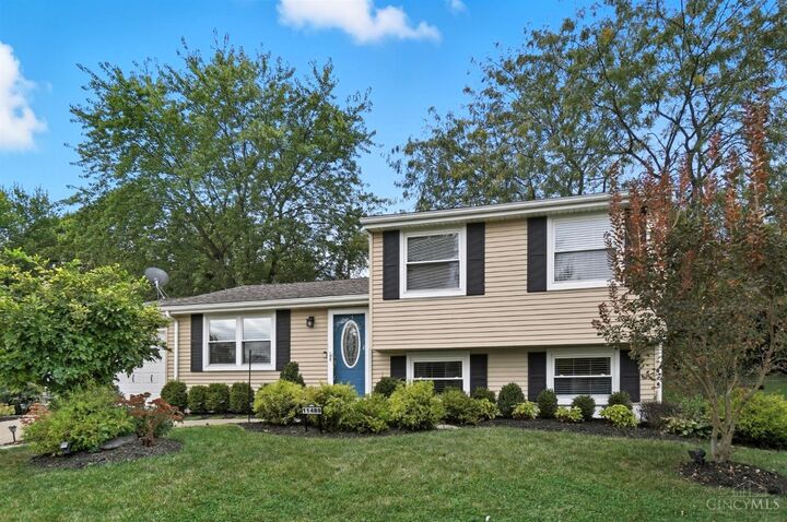 Property Photo:  11489 Gravenhurst Drive  OH 45231 