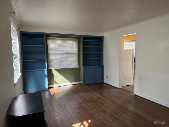Property Photo: 114 Ardmore Drive OH 45056