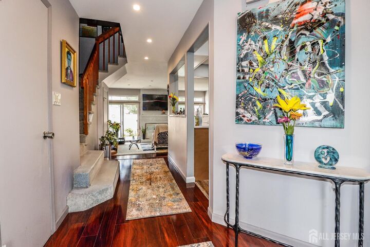 Property Photo:  11 Borelle Square  NJ 08859 