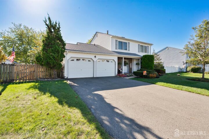 Property Photo:  29 Liberty Drive  NJ 08810 