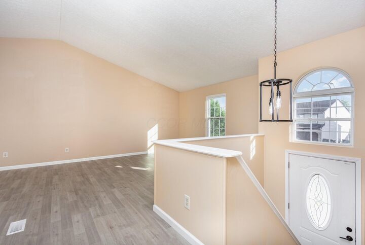 Property Photo: 6088 Green Bay Court OH 43110