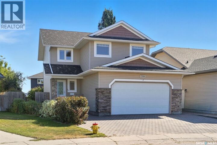 Photo de la propriété: 206 Martin Crescent SK S7T 0A7