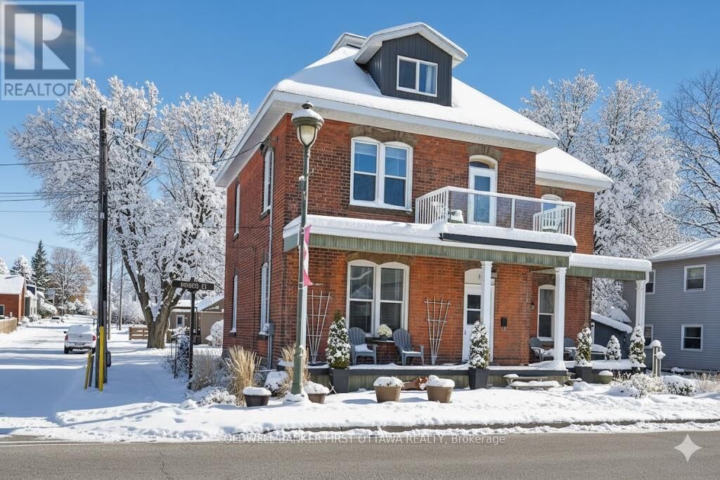 Photo de la propriété: 267 Bridge Street ON K7C 3H3