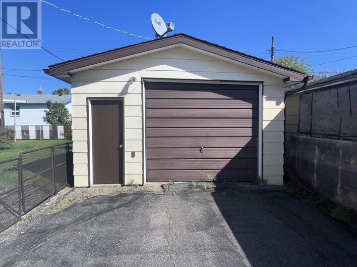 Property Photo: 146 Pine Cres ON P0T 1C0