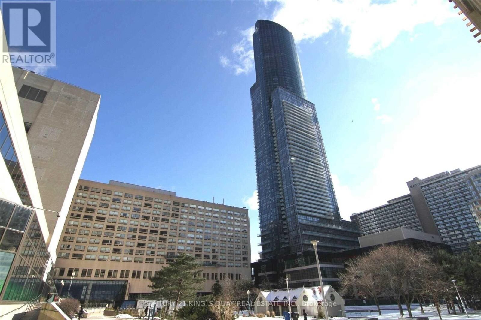 Property Photo: 386 Yonge Street 4815 ON M5B 0A5