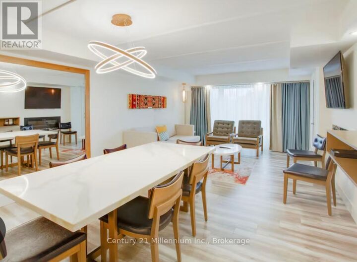 Property Photo:  9 Harbour Street East 6412-6414  ON L9Y 5C5 
