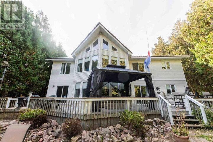 Property Photo: 3882 Hamilton Dr ON P0R 1G0