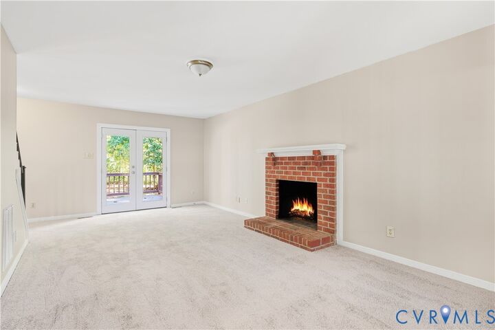 Property Photo: 3246 Sherwood Ridge Drive VA 23139