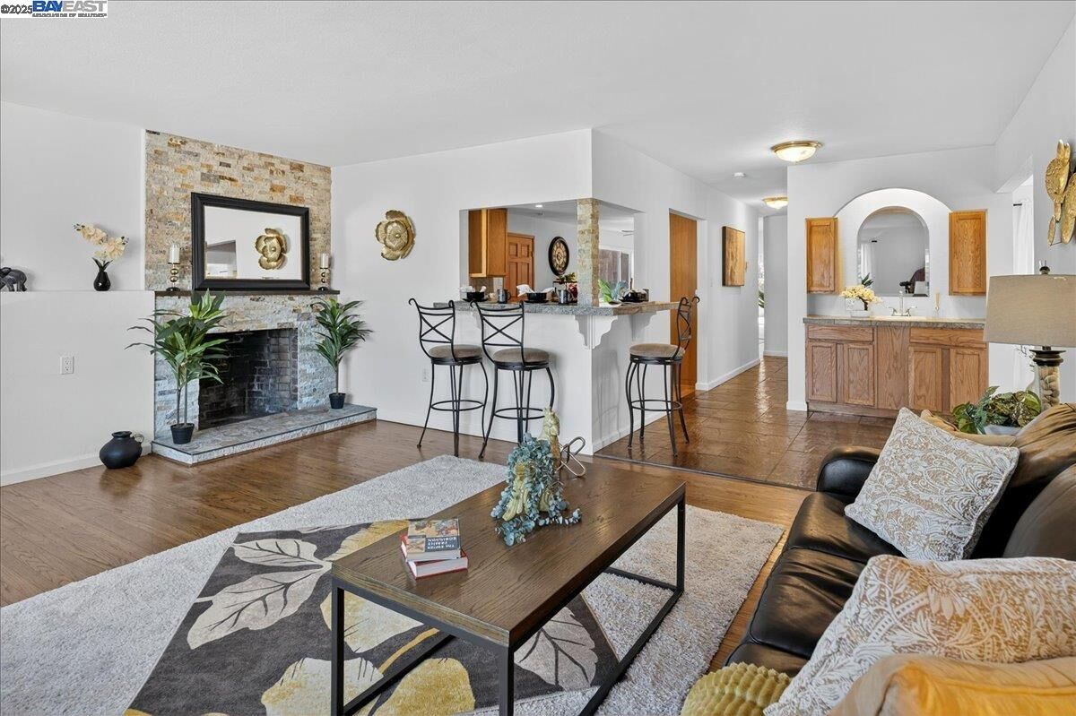 Property Photo:  18201 Lake Chabot Rd  CA 94546