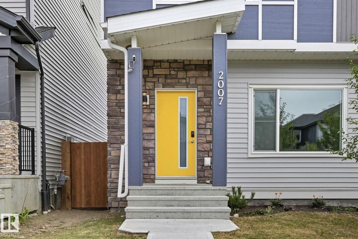 Property Photo: 2007 160 Street SW AB T6W 4E7