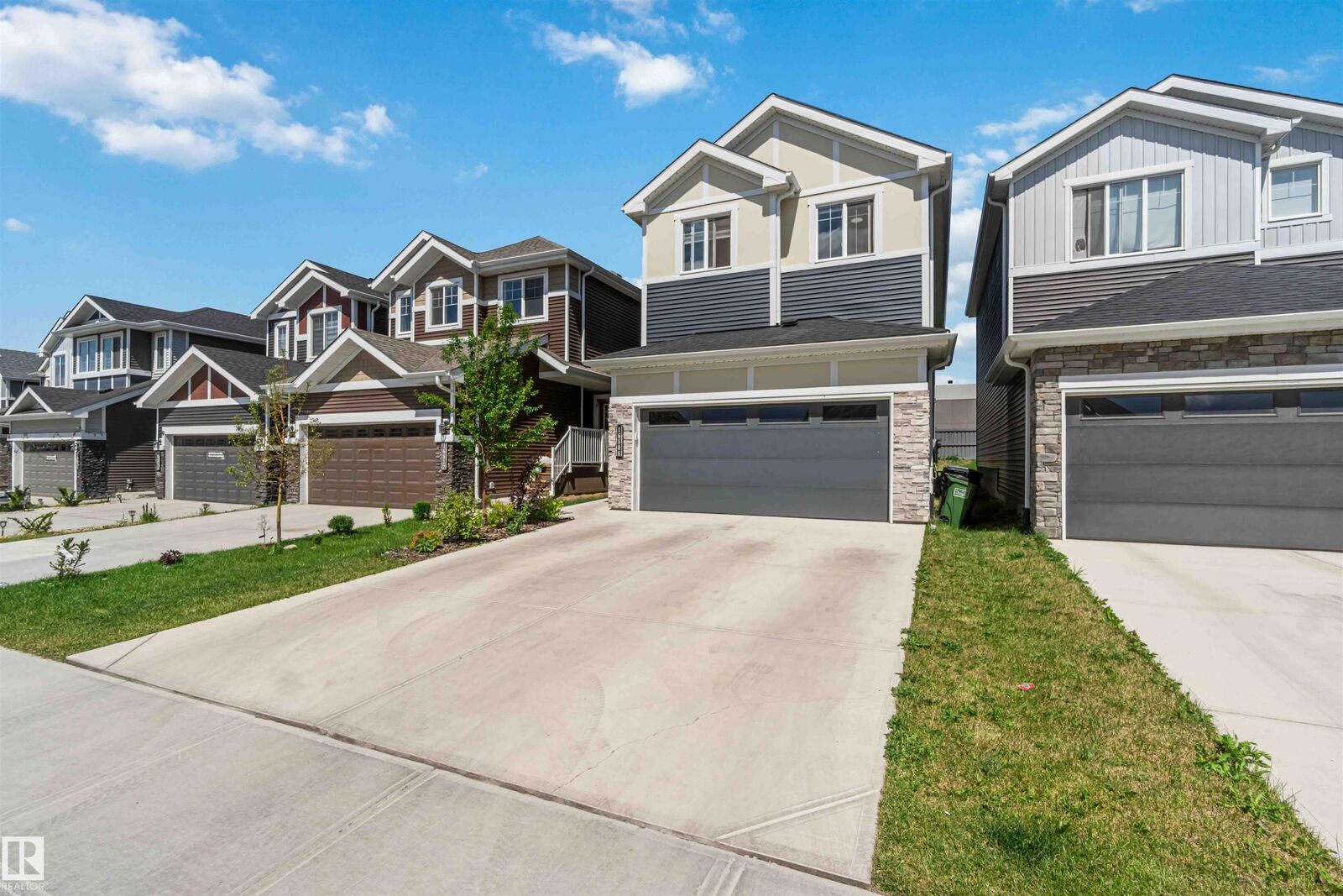 Property Photo: 16808 30 Avenue SW AB T6W 5A3