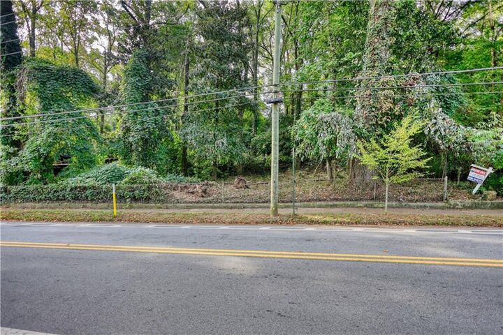 Property Photo: 767 Ormewood Avenue SE GA 30312