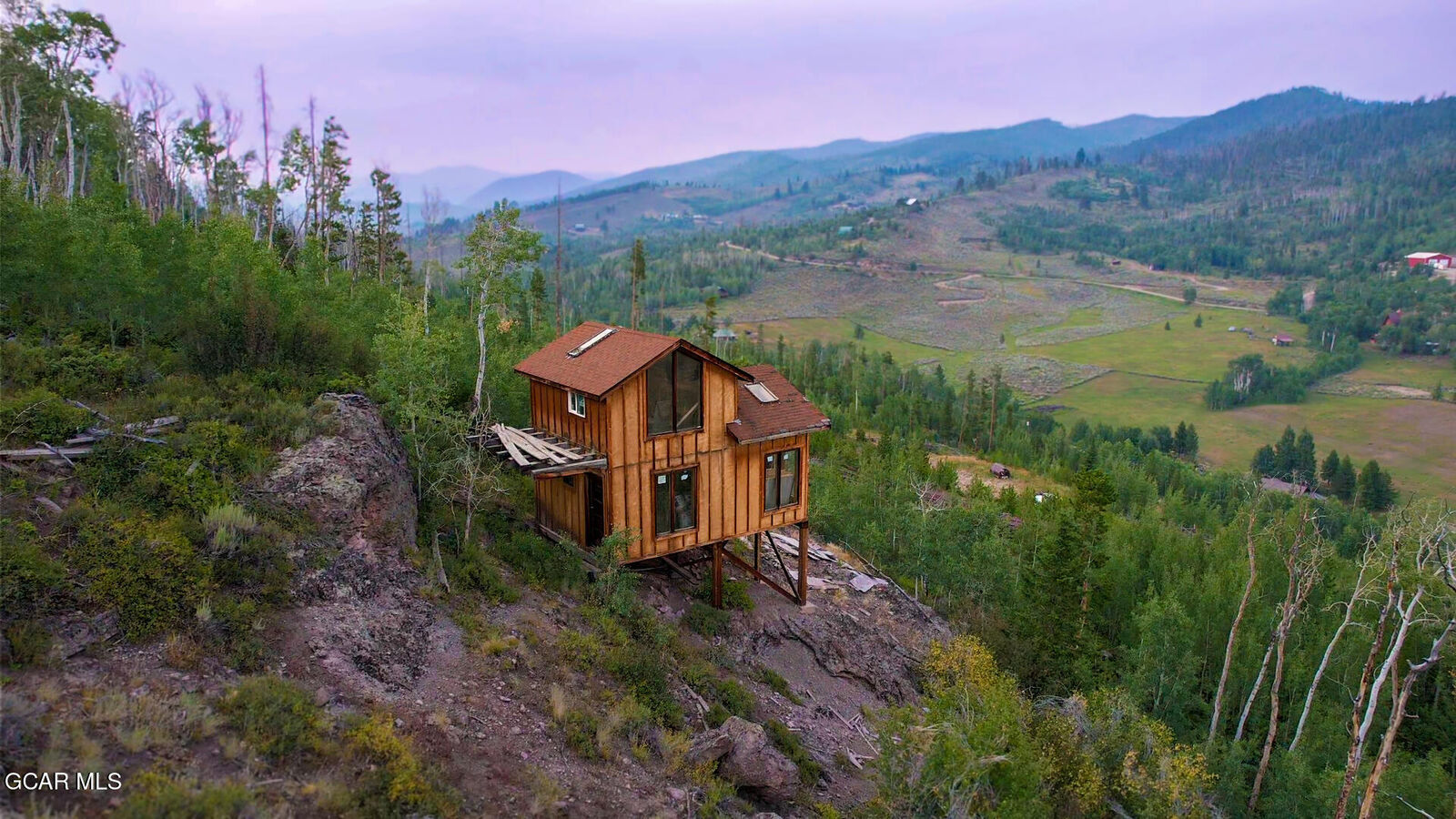 Property Photo:  1102 Ridge Drive  CO 80459 