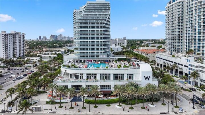 Property Photo:  3101 Bayshore 1007  FL 33304 