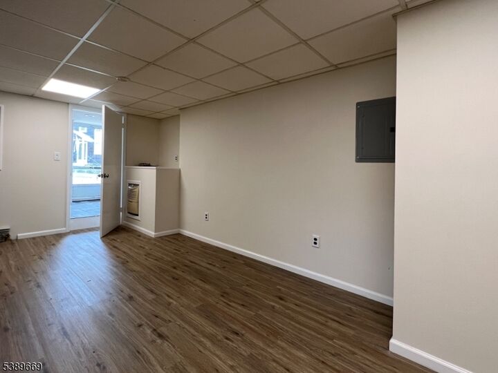 Property Photo:  16 Elm Street 2  NJ 07940 