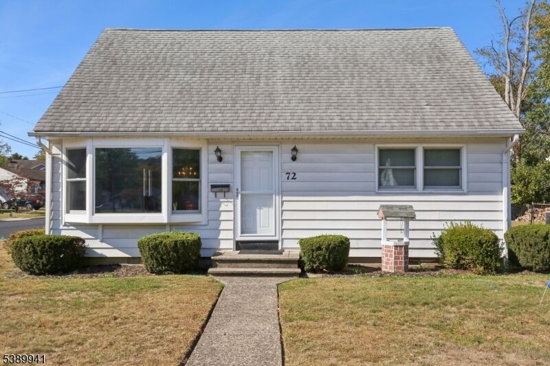 Property Photo:  72 Central Ave  NJ 07442 