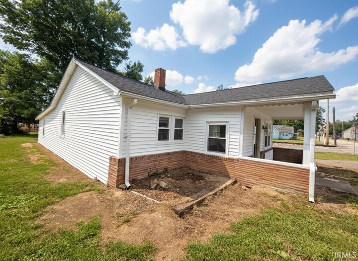 Property Photo:  403 S Eighth Street  IN 47601 