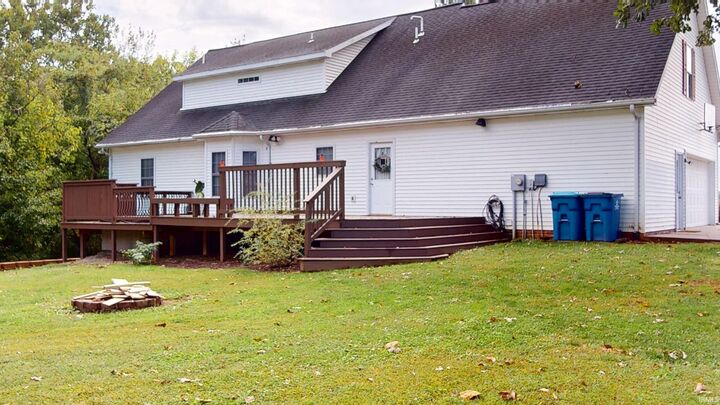 Property Photo: 7666 Vann Road IN 47630
