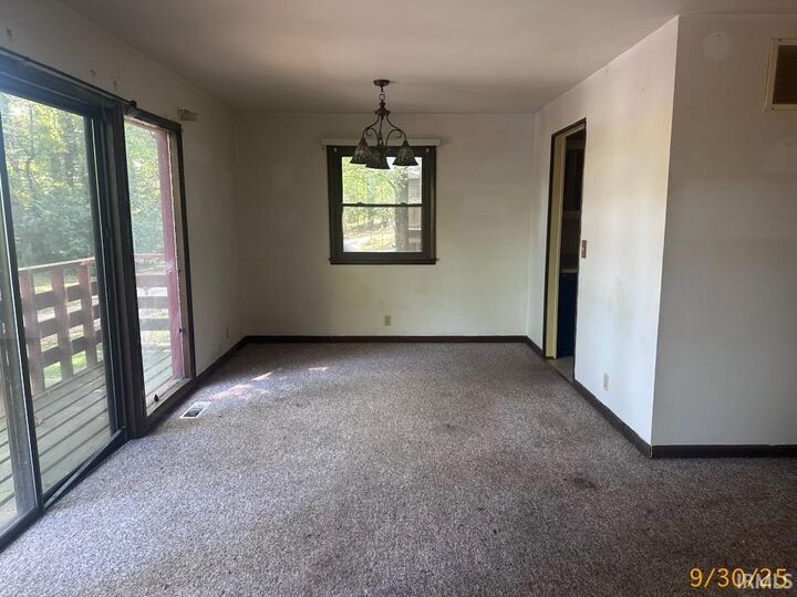 Property Photo:  421 S Spring Street  IN 47670 