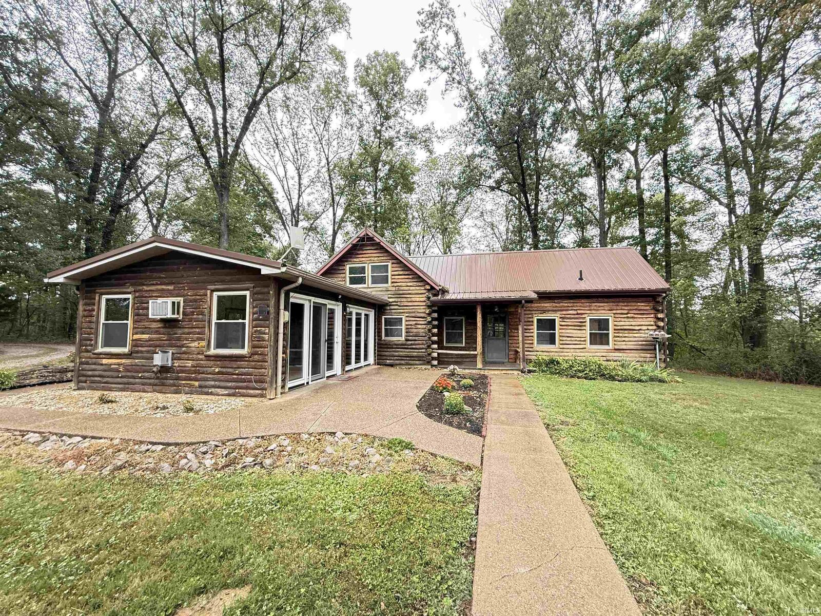 Property Photo: 6688 Nickens Road IN 47601