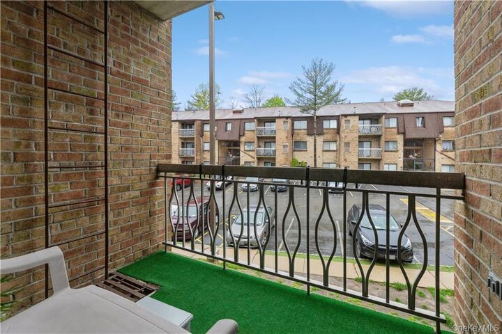 Property Photo:  429 Kennedy Drive  NY 10977 