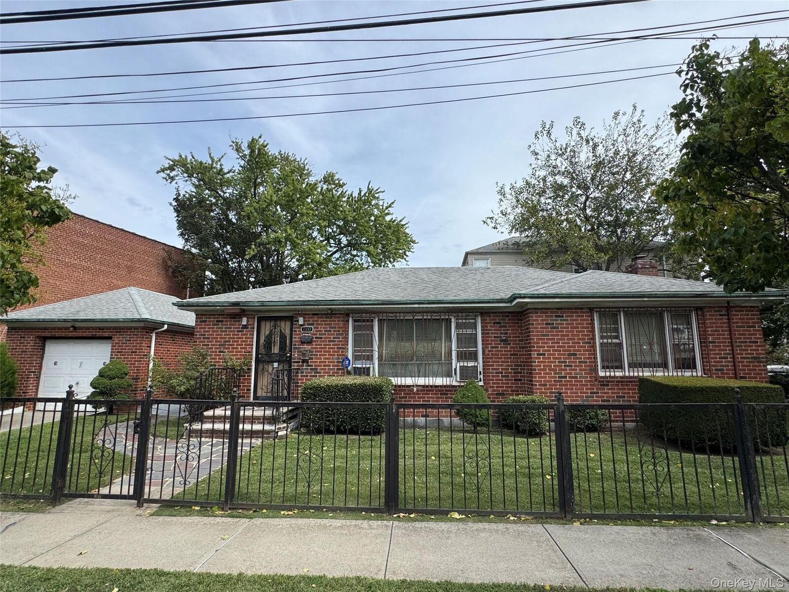 Property Photo: 180 Swinton Avenue NY 10465
