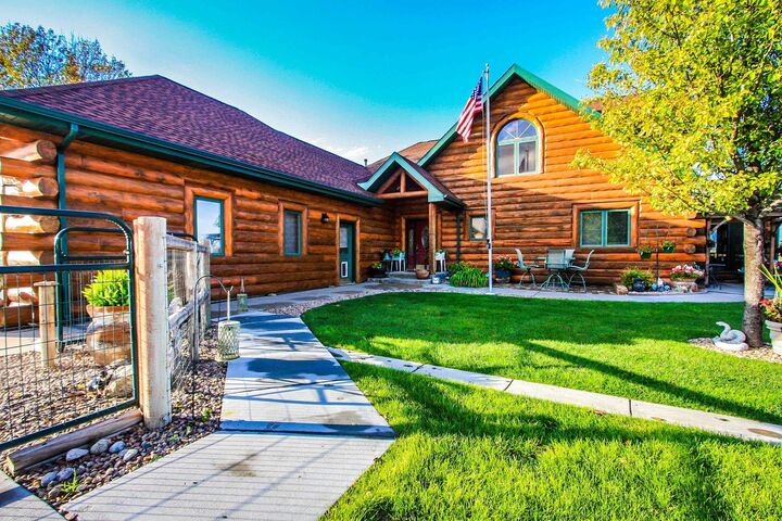 6740 Whisper Canyon Rd  North Platte NE 69101 photo